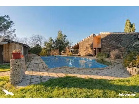 maison de ville 5 pièces 175 m²