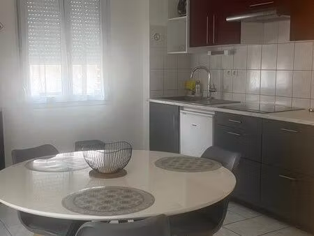 f 1 meublée rue saint rock