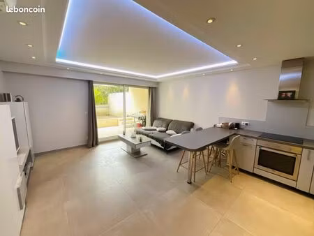 3 pieces non meuble cannes la bocca centre ville avec jardin terrasse parking sous sol