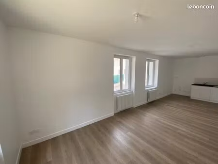 appartement 3 pièces 55 m²