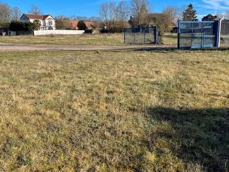 location ou vente 9000 m² la houssoye 60390