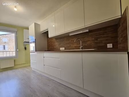 appartement 3 pièces 70 m²