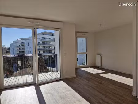 appartement 1 pièce 32 m²