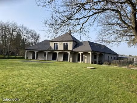 maison 7 pièces 169 m²