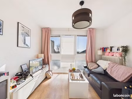 appartement 1 pièce 35 m²