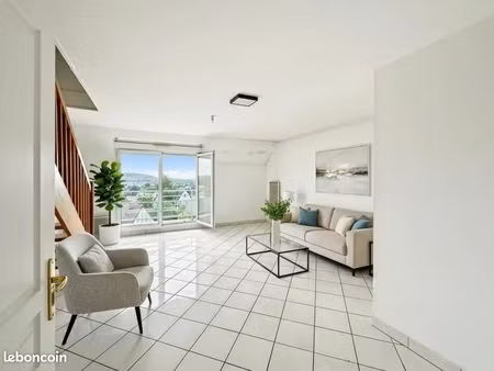 duplex 4 pièces 75 m²