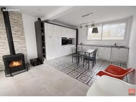 maison 4 pièces 80 m²