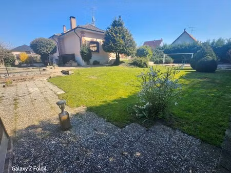 maison de plain pied de 204 m² sur 1700 m² de terrain