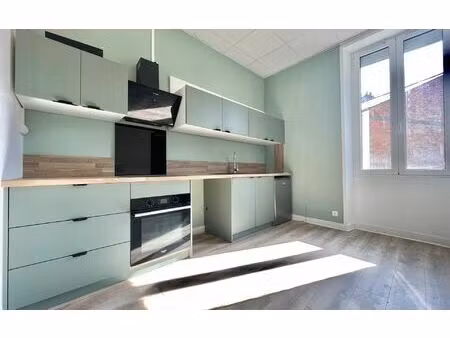 location appartement  m² t-2 à périgueux  570 €
