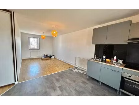 location appartement  m² t-4 à périgueux  800 €