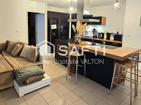 vente appartement 2 pièces 58 m² toulon (83200)