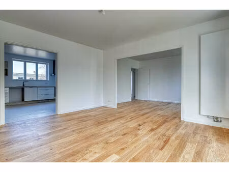 versailles appartement 4 pièce(s) 82.01 m2