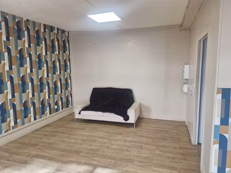 location locaux professionnels 28 m² à limoges (87000)  500 €