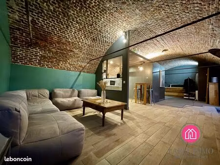 maison 5 pièces 180 m²