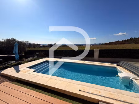 villa de 87m2 avec terrasse piscine parking et abri jardin