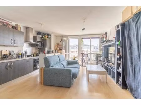 appartement vendu loué: 3 pièces de 64 m² à ecquevilly
