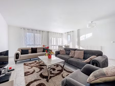 a vendre - proche de toutes commodités