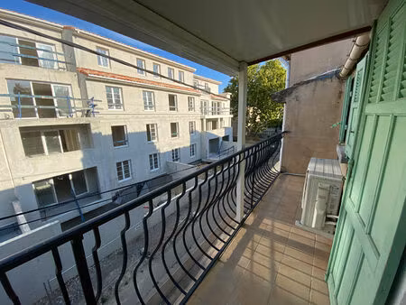 pelissanne - appartement t1 + balcon - 28.80 m2