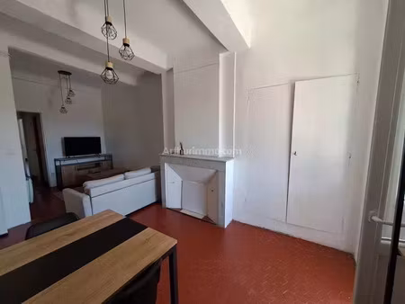 location appartement 3 pièces 58 m2 à salernes