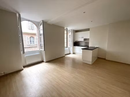 victor-hugo - hypercentre t2 de 42 m2