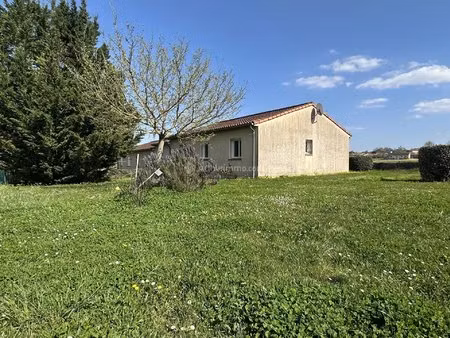 location maison 3 pièces 82 m2 à cambon