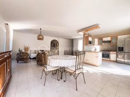 maison de 141 m² à saint-hilaire-de-brethmas