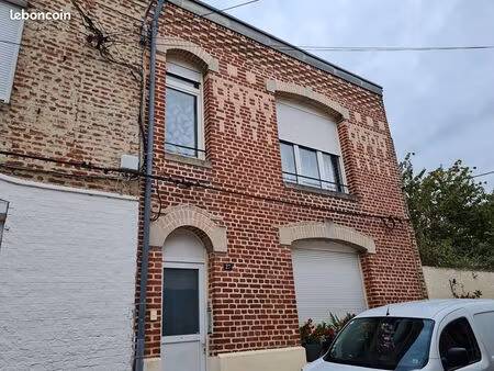 studio 1 pièce 24 m²