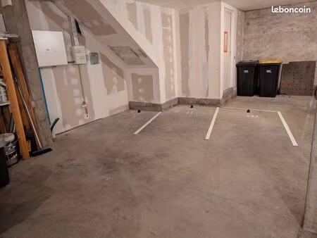 stationnement pour moto