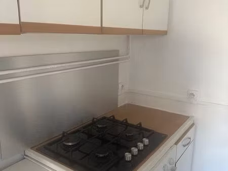 appartement plain pied 50 m2 proche super u