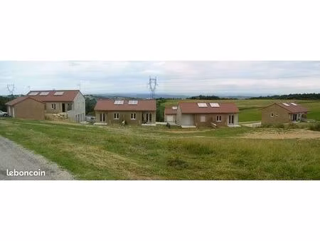 villa 4 pièces 80 m²