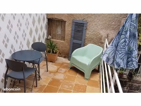 t2 meublé hyper centre