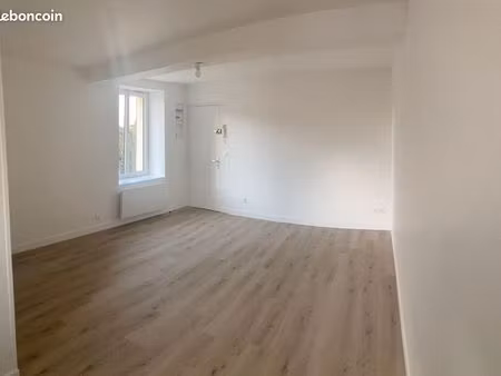 studio 1 pièce 23 m²