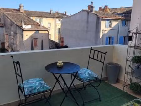 location studio avec terrasse