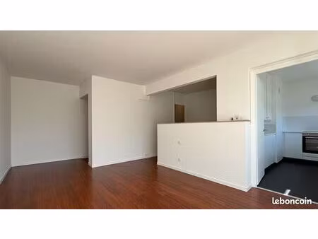 t1 bis - résidence dampierre à lille - parc saint maur