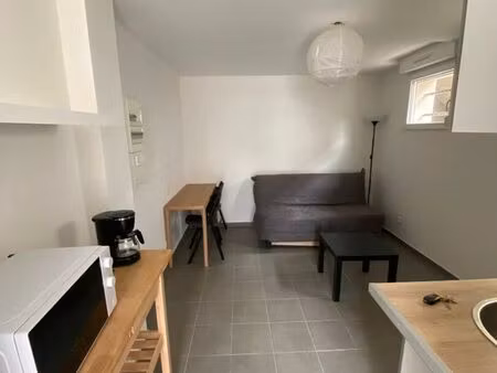 studio 1 pièce 19 m²