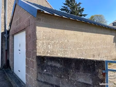 garage fermé à louer