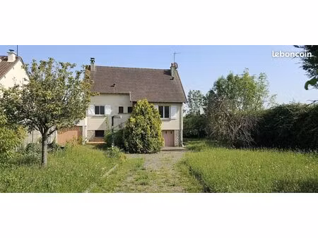 maison 6 pièces 95 m²