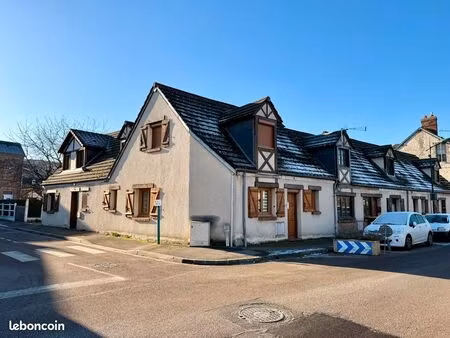 maison 3 pièces 87 m²
