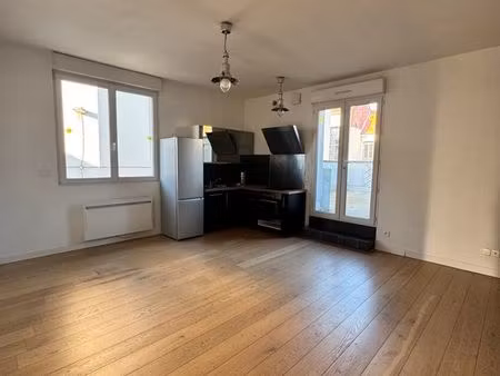 à louer – t3 meublé avec terrasse