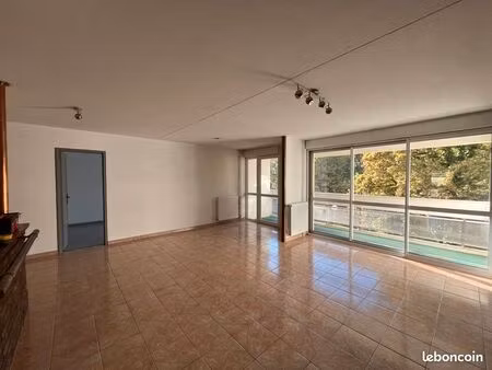 appartement 4 pièces 99 m²