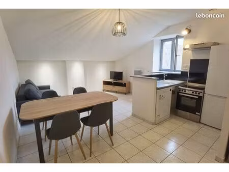location appartement calme 2 pièces meublé