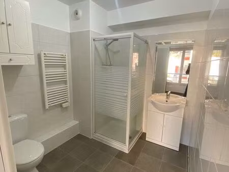 studio meublé à louer