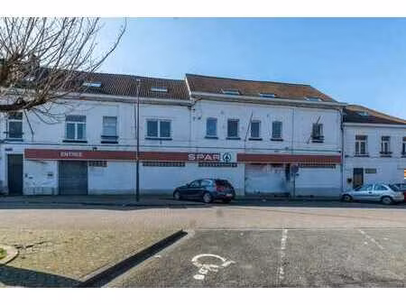 ◊ rdc commercial +/- 870 m² – ancien supermarché ◊