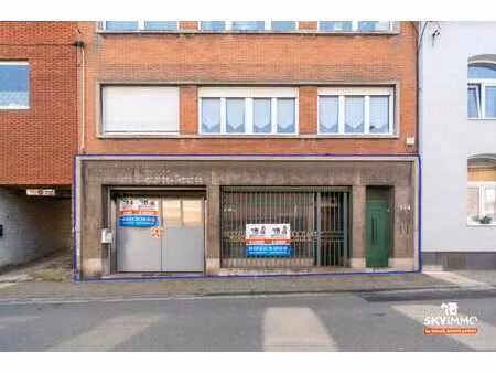 grand entrepot situe a ougree 2 entrees