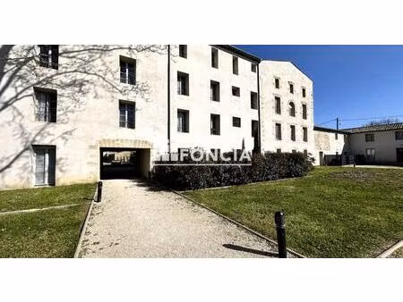 duplex 66 m² – terrasse plein sud 15 m² – 2 parkings – le pontet