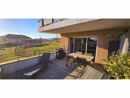 magnifique t3 de 64 82m2 avec grande terrasse  cave aménagé