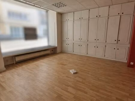 vannes centre ville - local commercial de 70m² env.