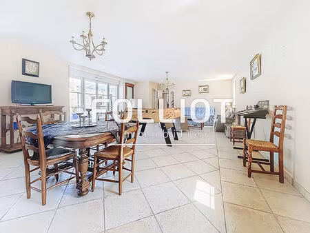 propriété de caractère tailleville