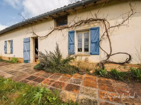 sur les hauteurs de rabastens  un havre de tranquillité vous at