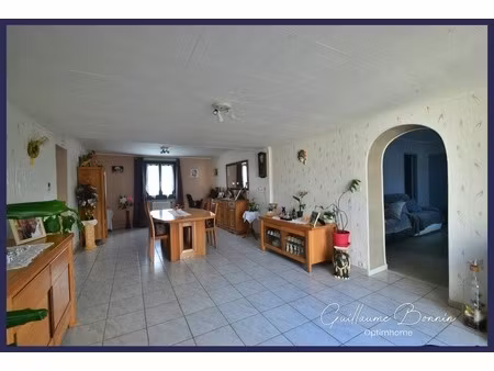 maison à vendre 6 pièces de 139m² avec 4 chambres + jardin ≈1000m² à marigny-brisay (86380